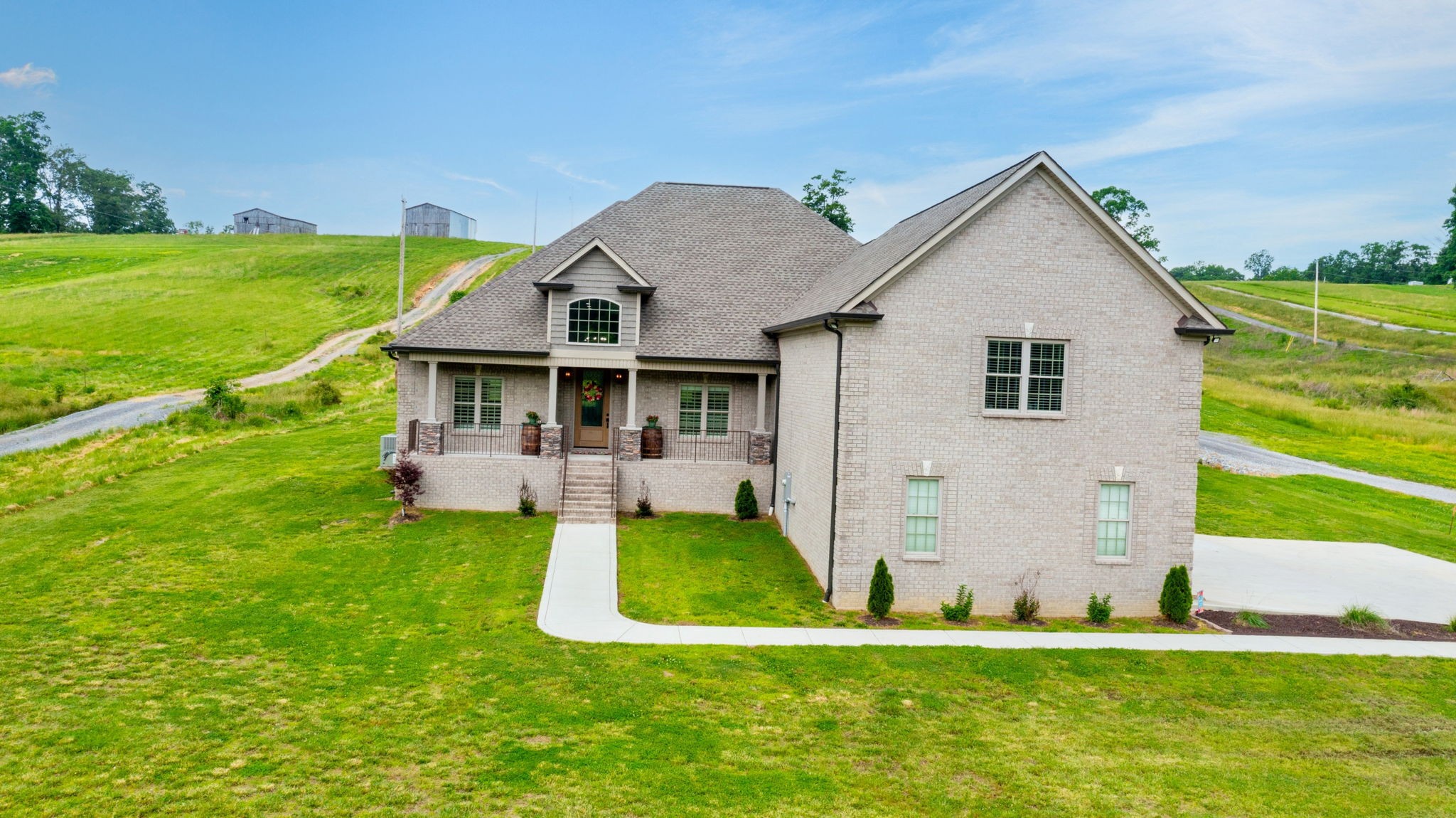 1742 Old Gallatin Rd