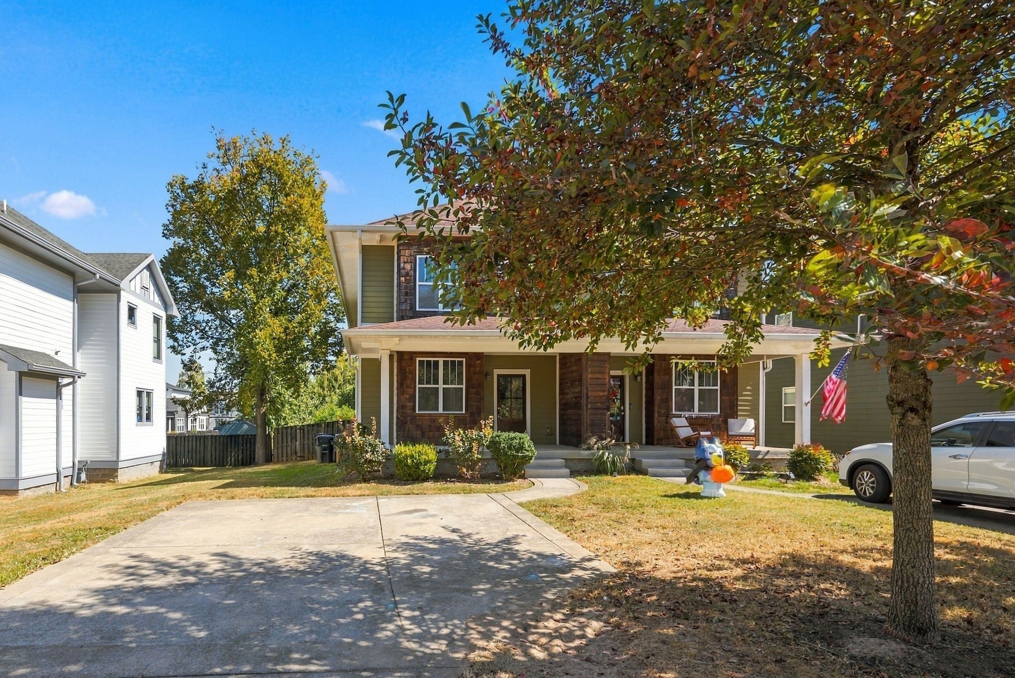 1531 Hayden Dr