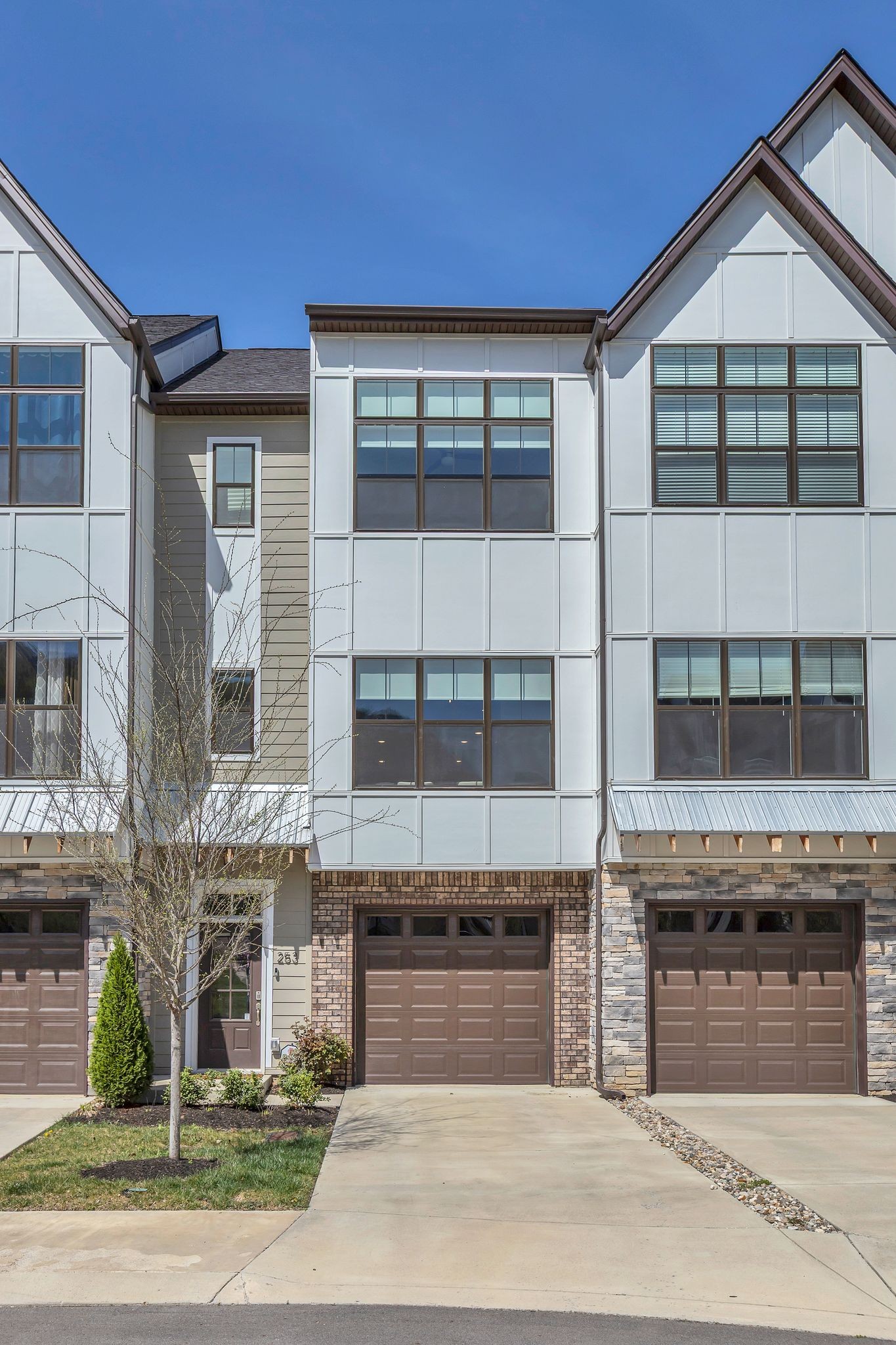 253 Stonecrest Cir