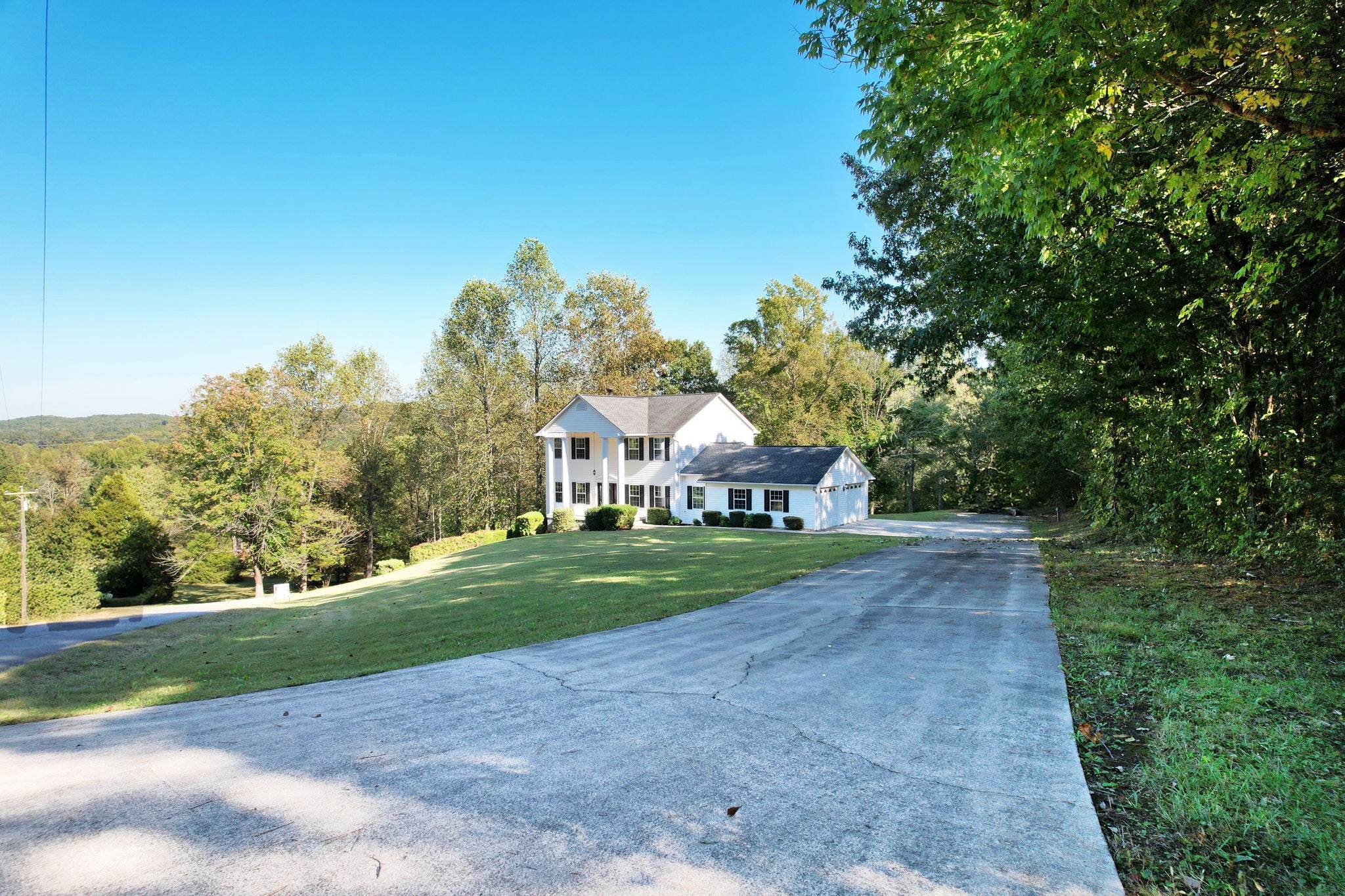 195 Knobb Hill Dr NW