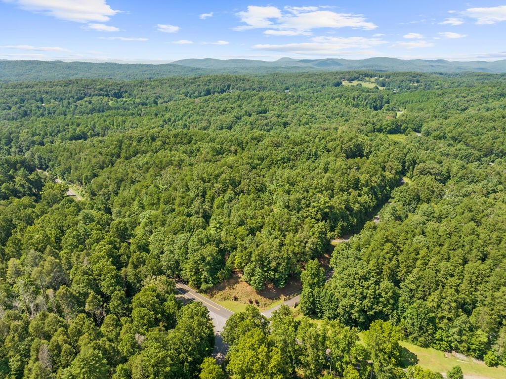 4 Timber Oaks Drive