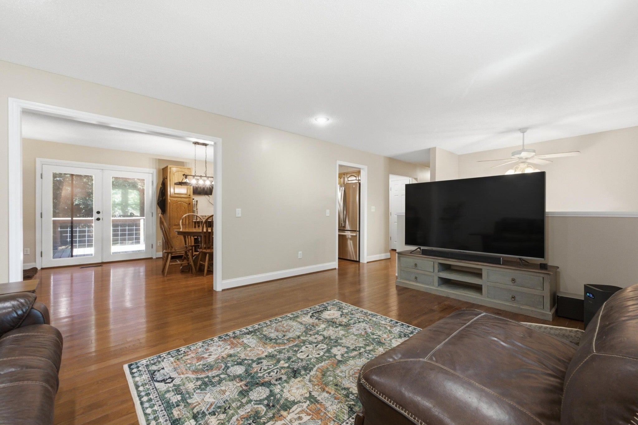 97 Edgewood Circle