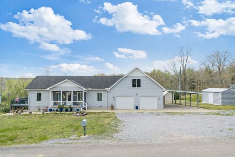 Photo of 198 Yarbro Harbor Dr, Decaturville, TN 38329 (MLS # 3168180)