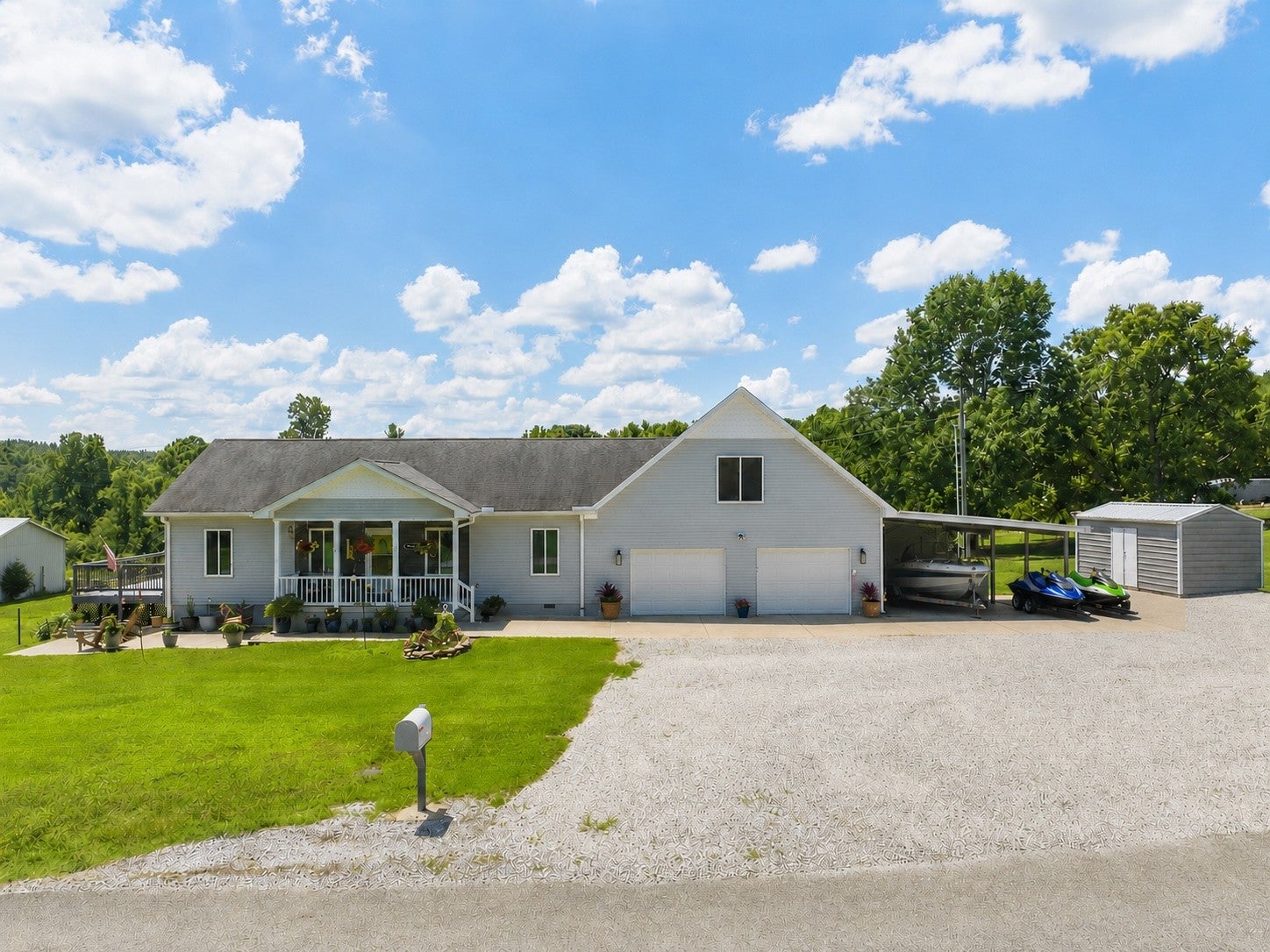 198 Yarbro Harbor Dr