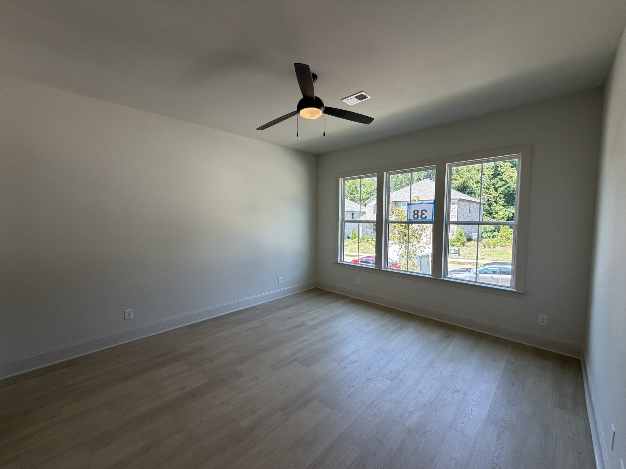 2409 Nolan Dr