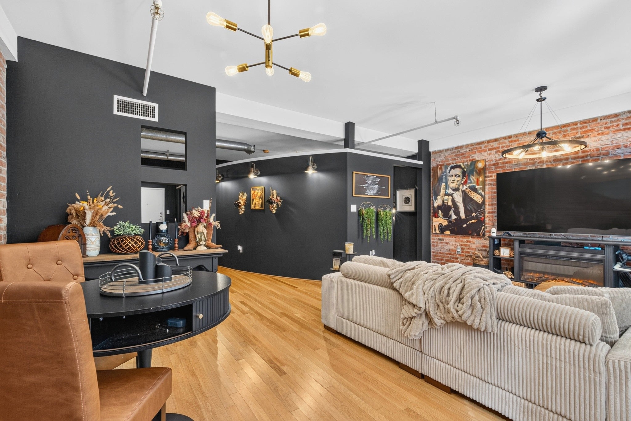 1-bed listing at 700 Church St 204, Nashville
