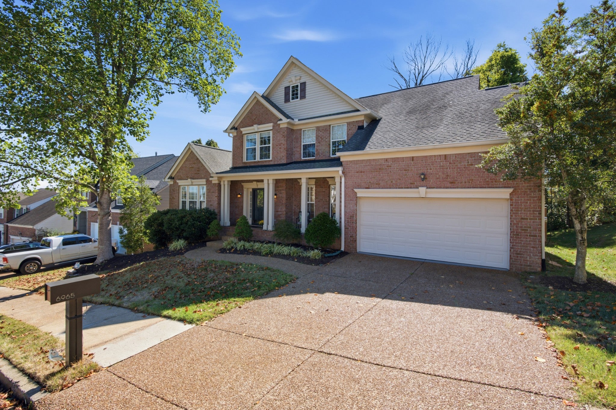 6965 Stone Run Dr