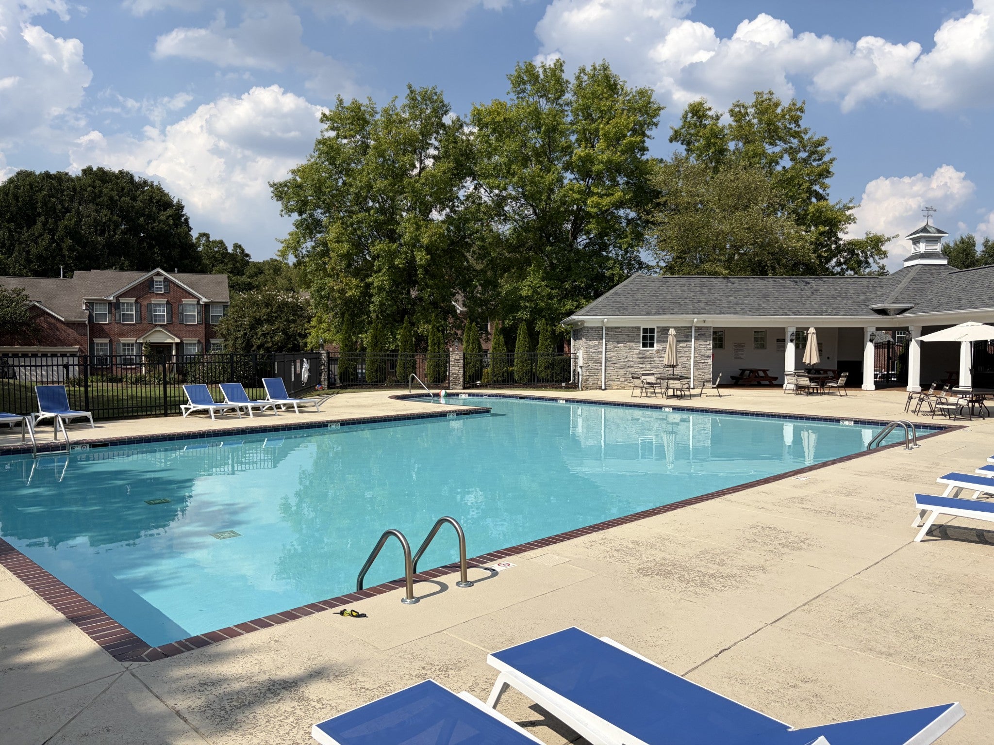 6965 Stone Run Dr