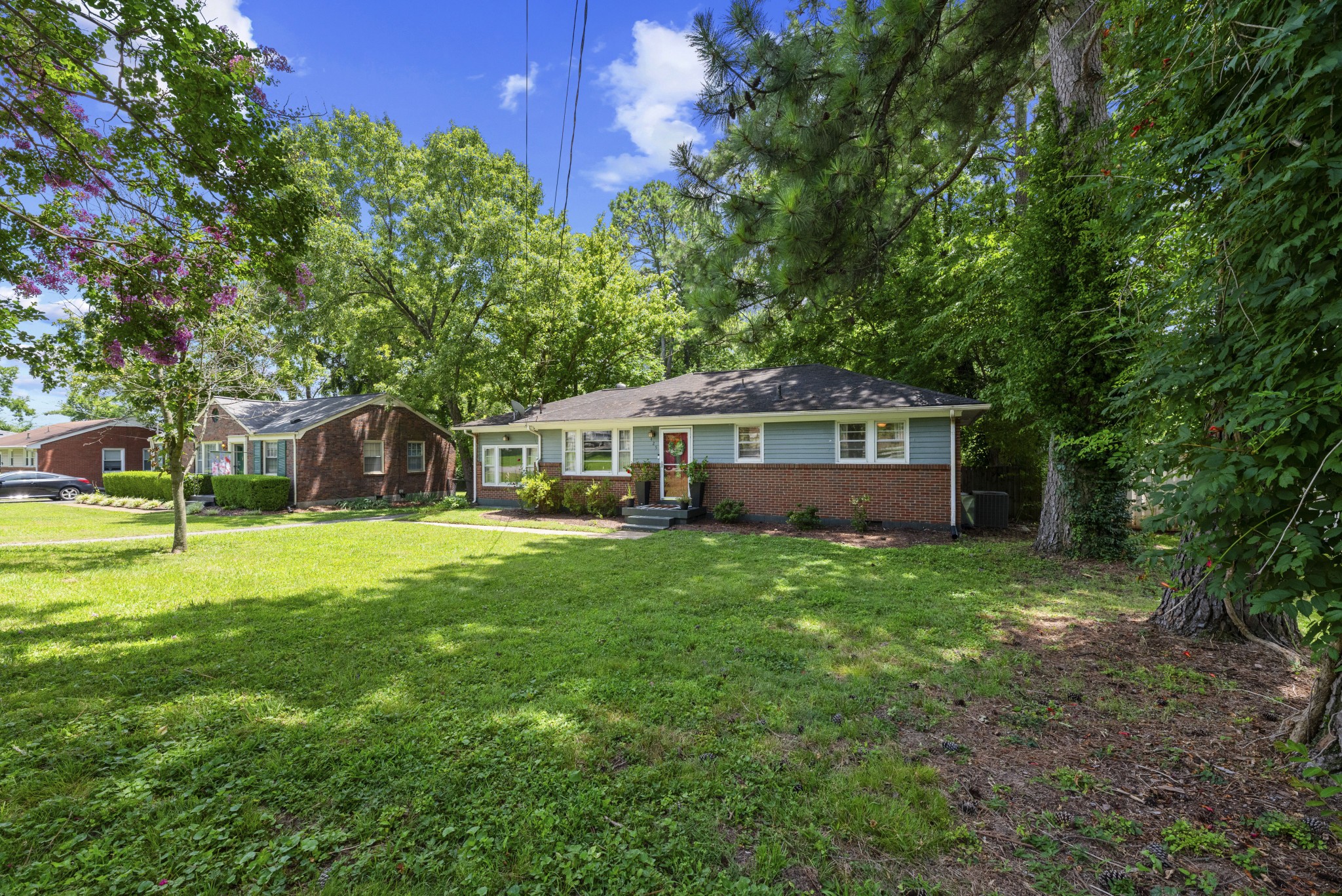 425 McCain Dr