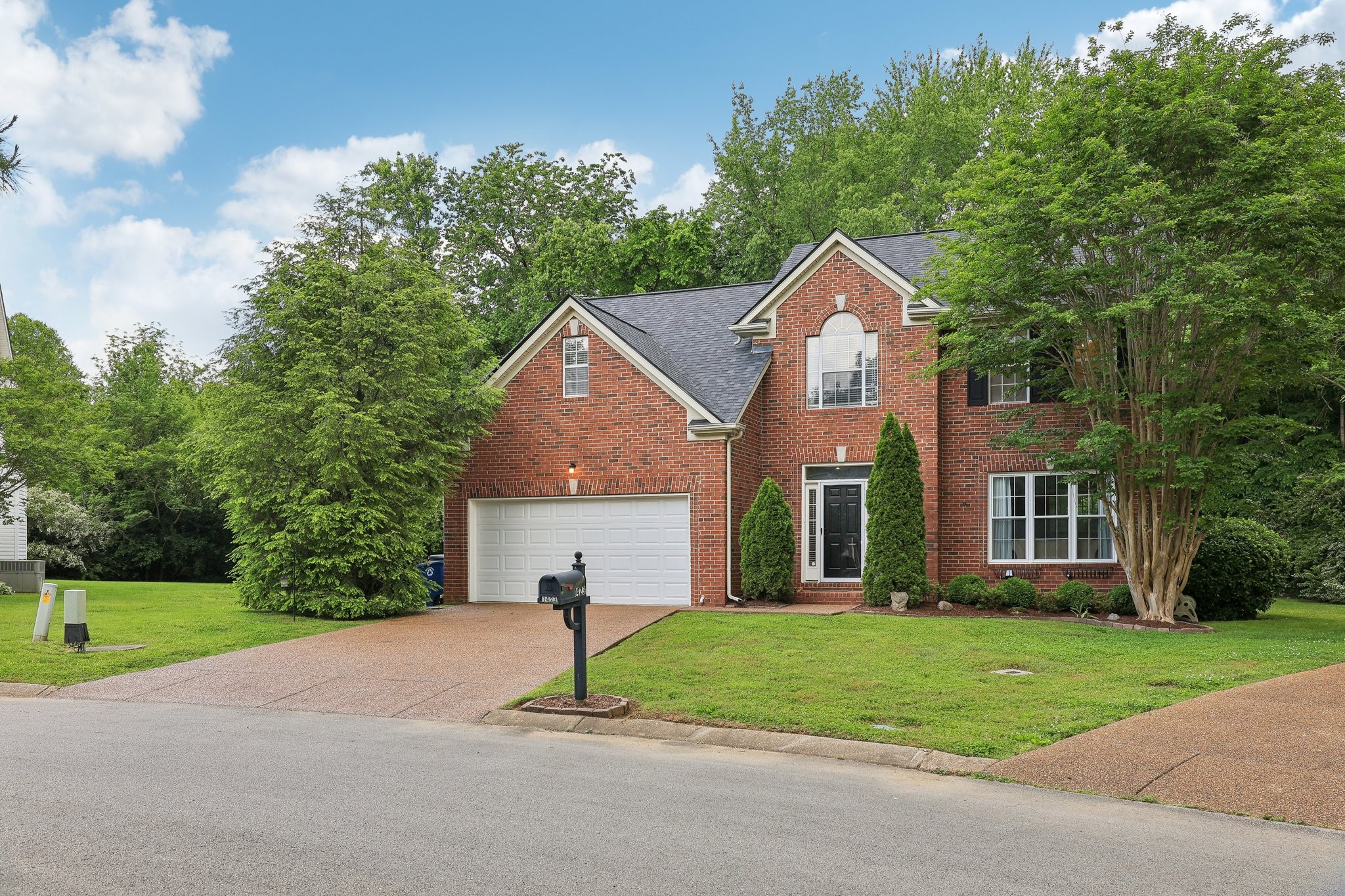 1423 Clairmonte Cir