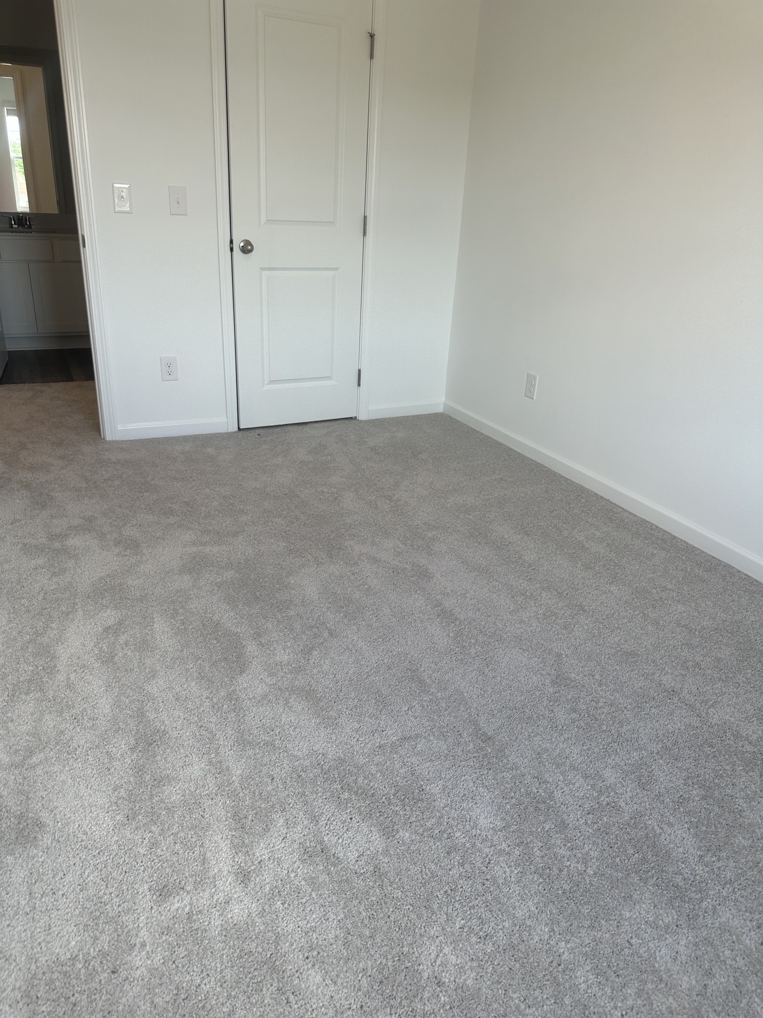 216 Darlington Dr