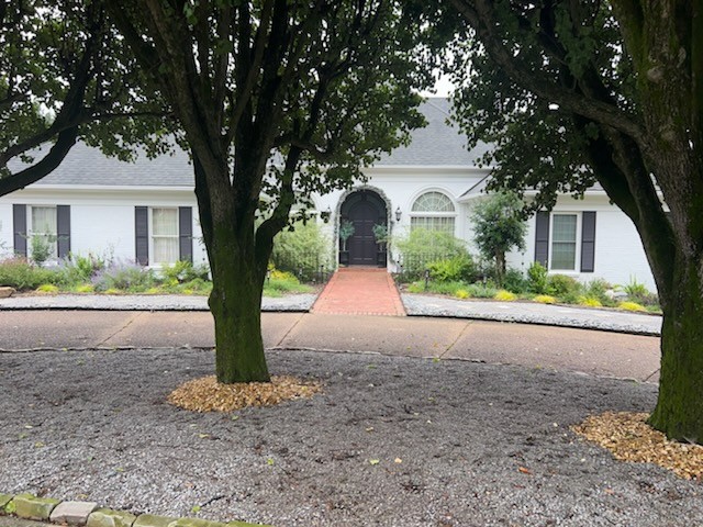 108 Governors Point Blvd
