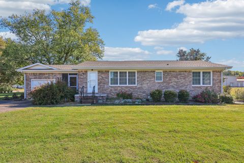 404 8th Ave N Decherd TN 37324