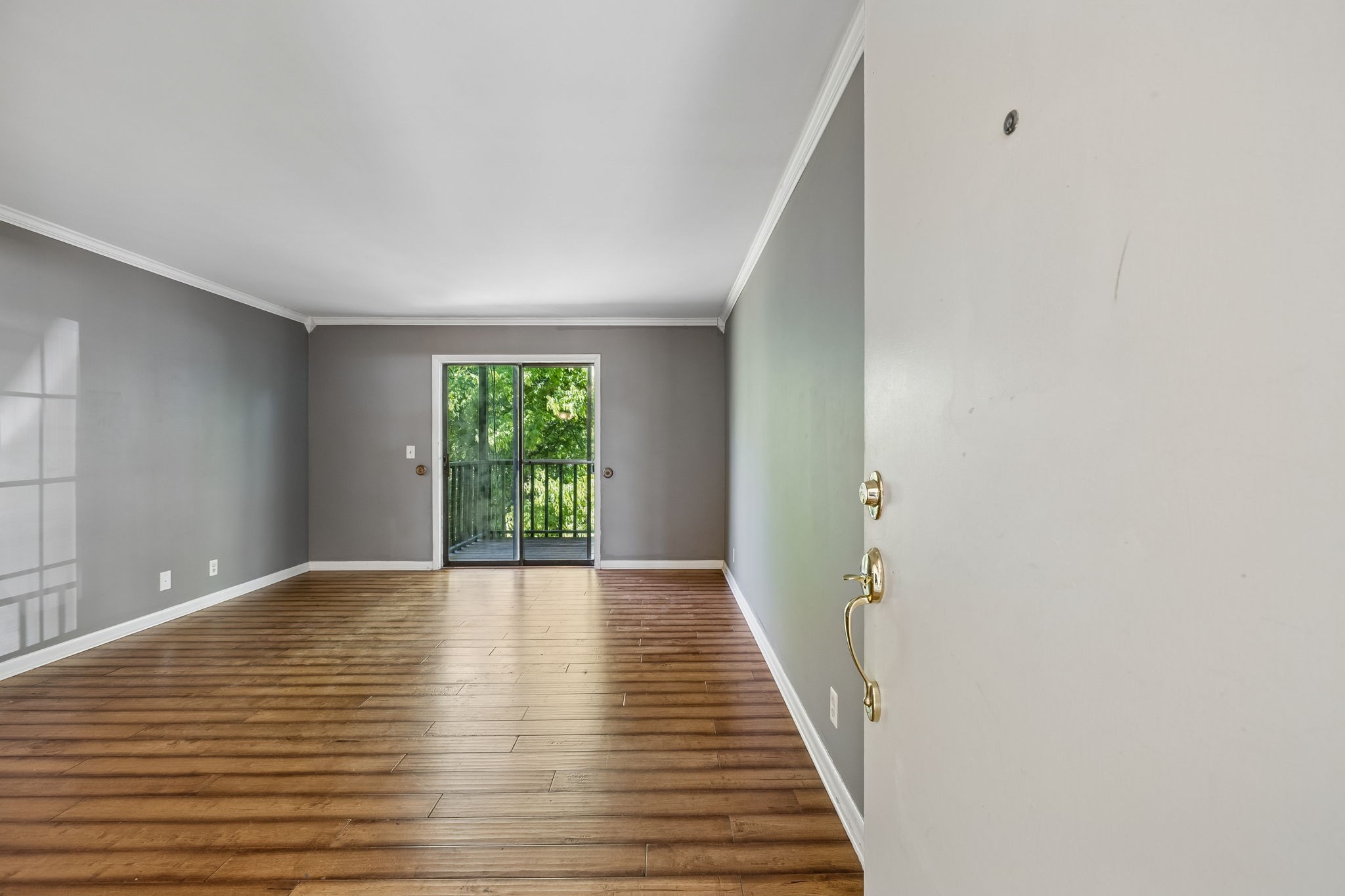 555 N DuPont Ave D92