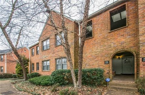 228 Westchase Dr Nashville TN 37205