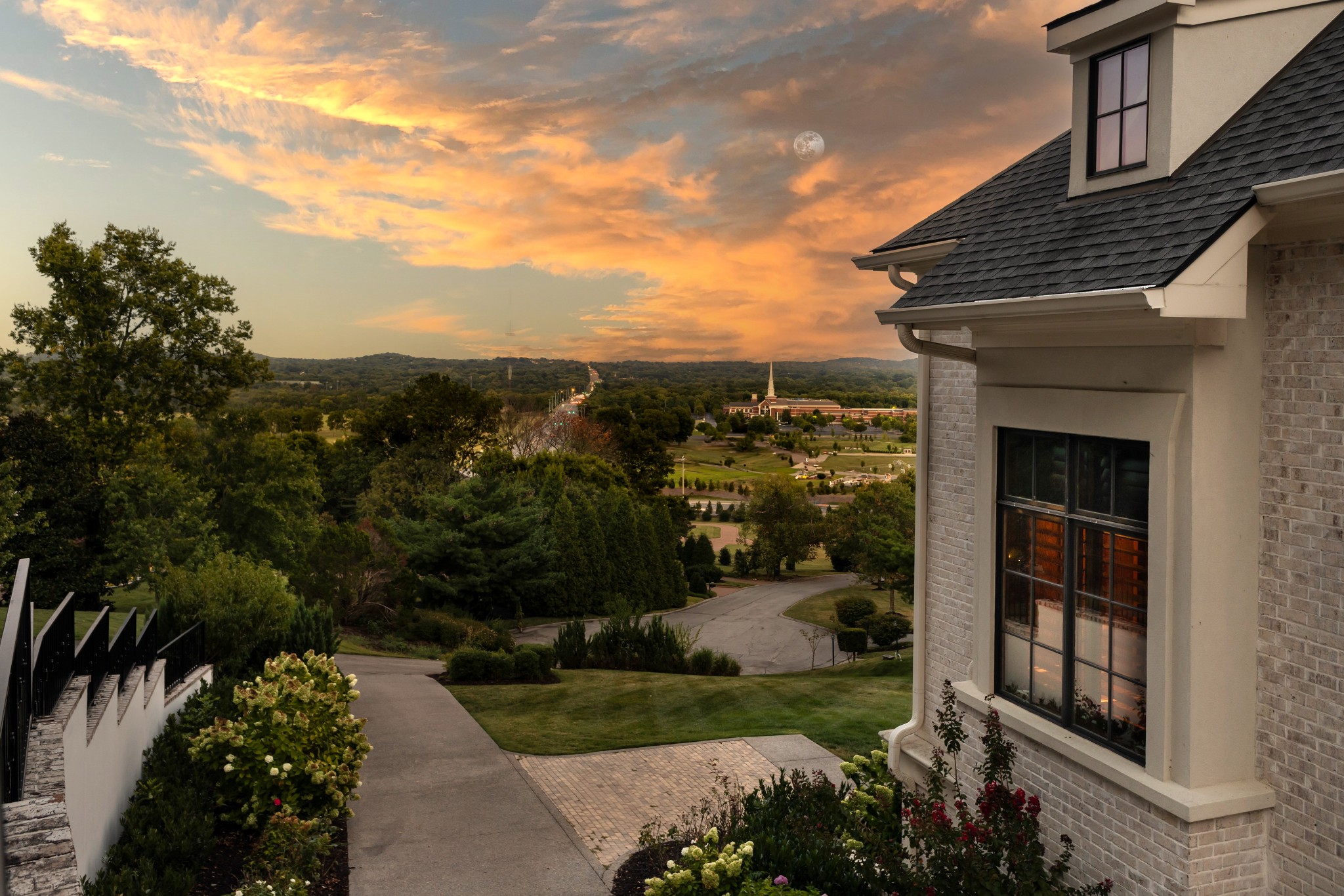 5014 Mountview Place