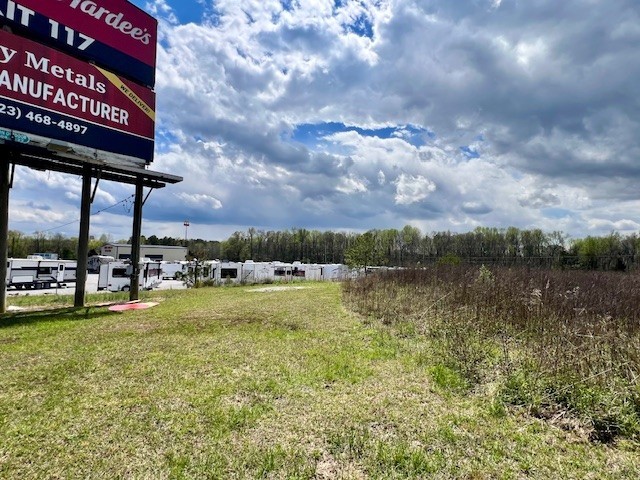 0 Expressway Dr