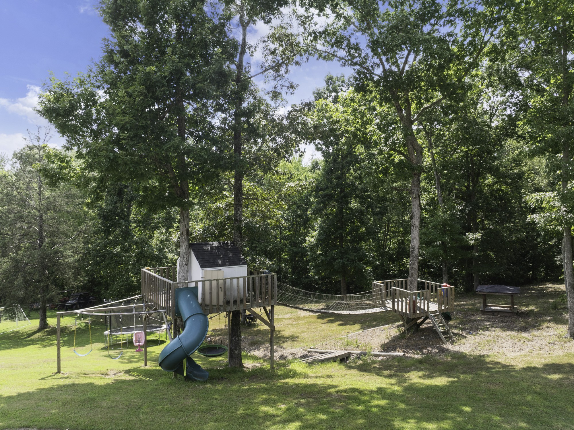340 King Rd