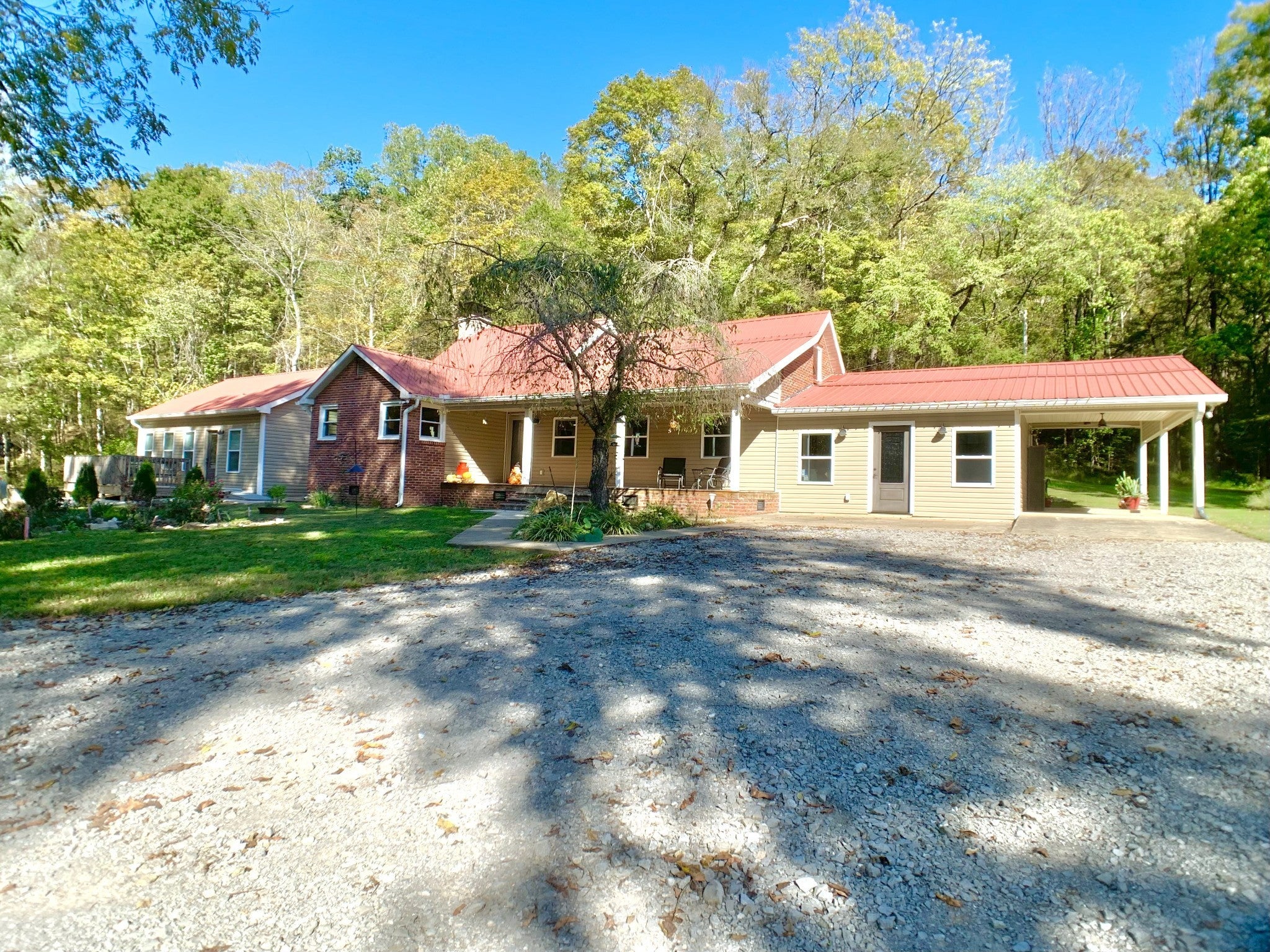 3979 Lem Davis Rd