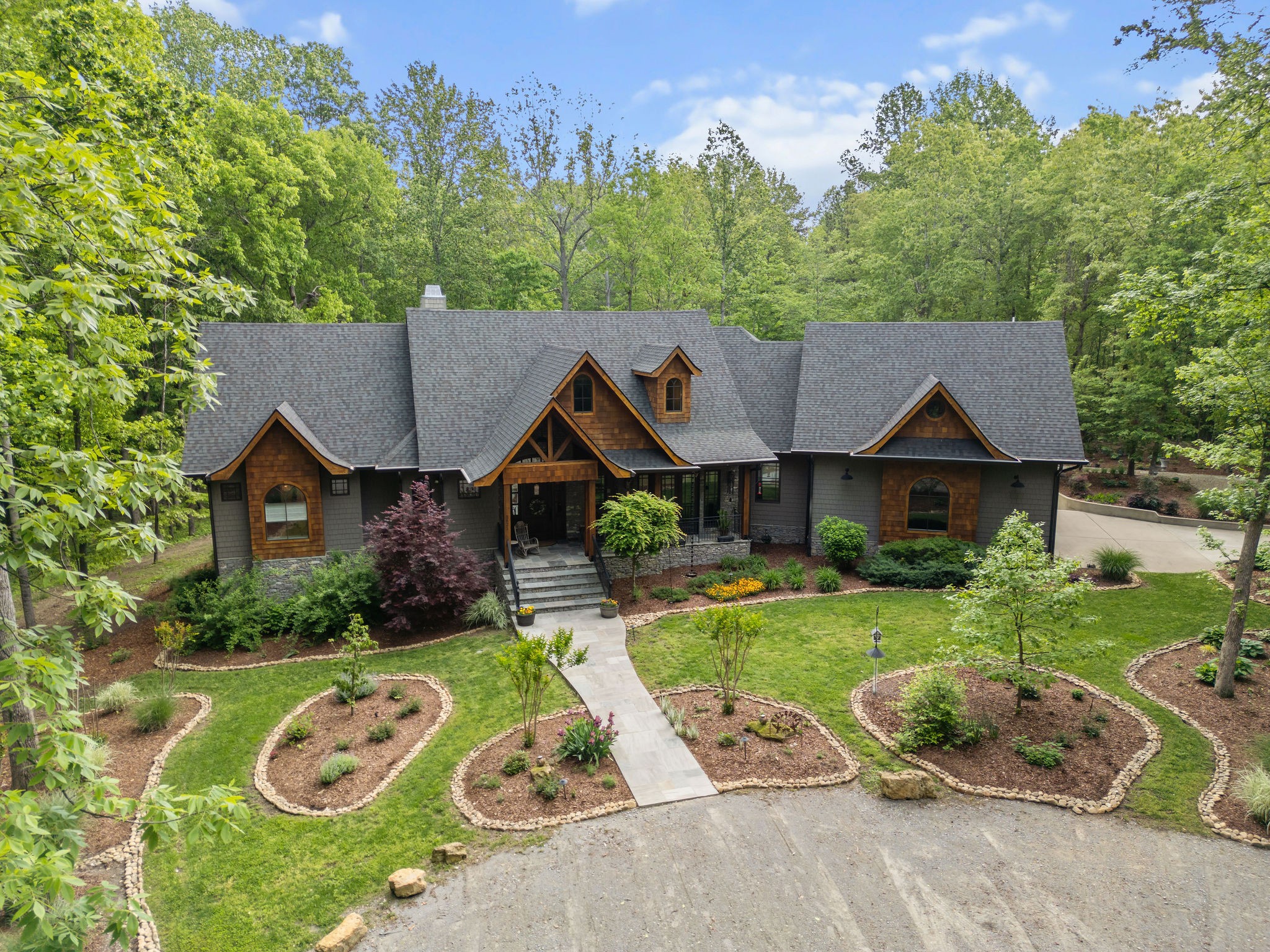 5621 Parker Branch Trail