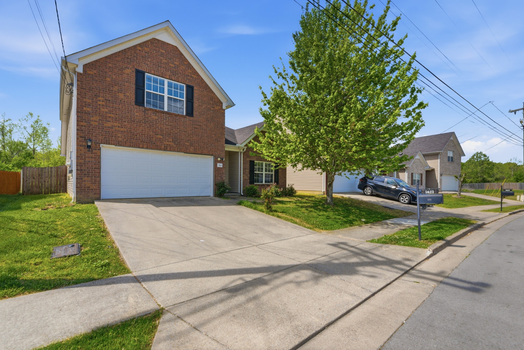 5623 Hickory Park Dr