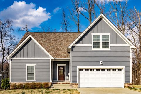 244 Hermitage Point Dr Hermitage TN 37076