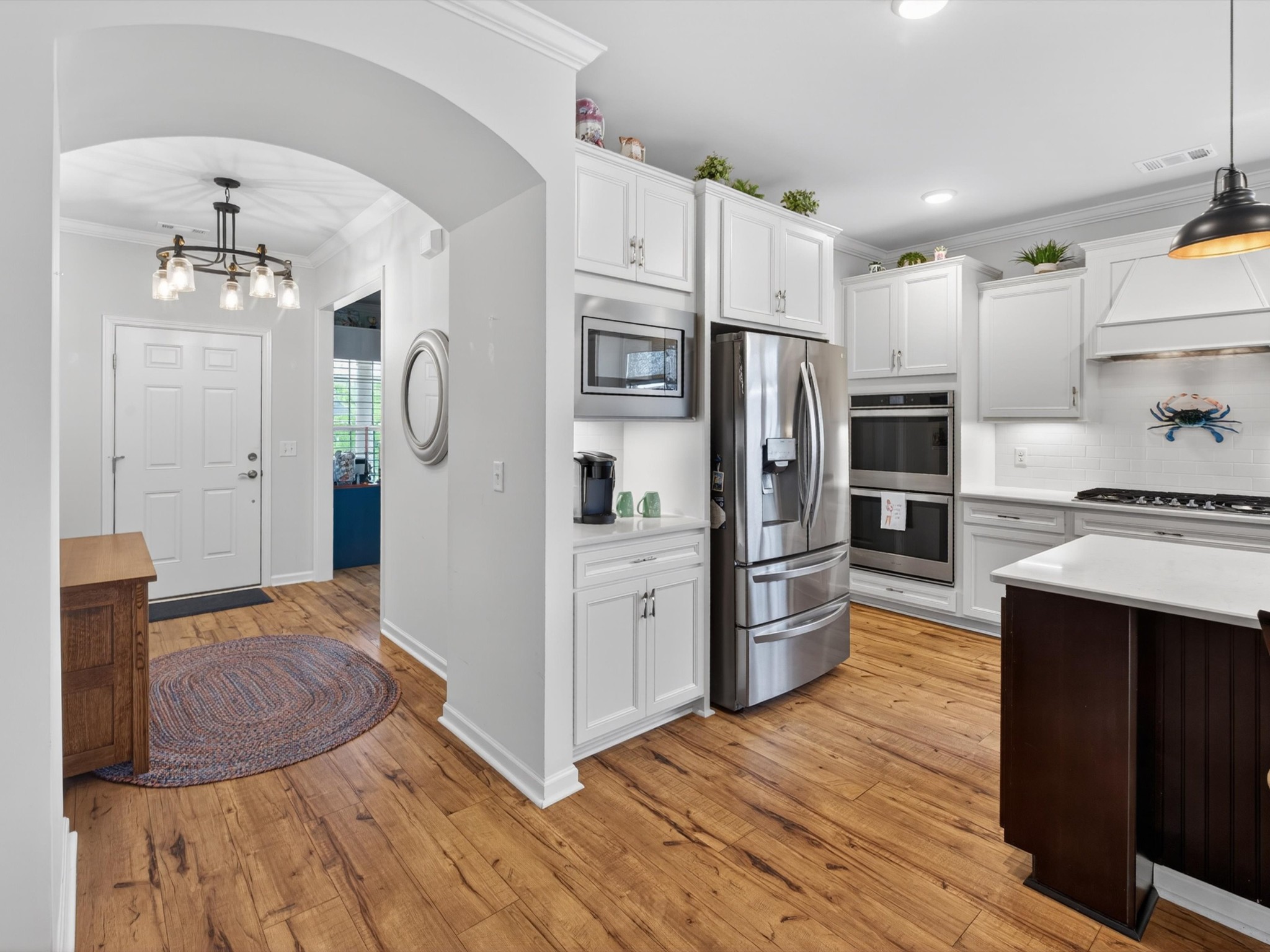 1055 Sumner Grv