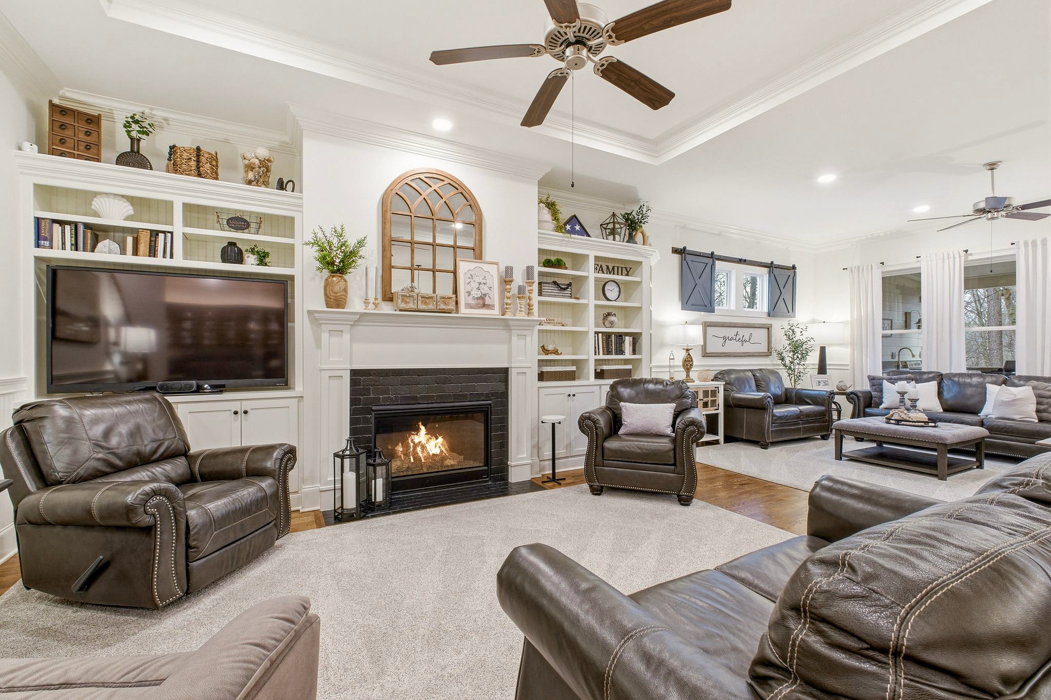 3015 Blossom Trail Ln