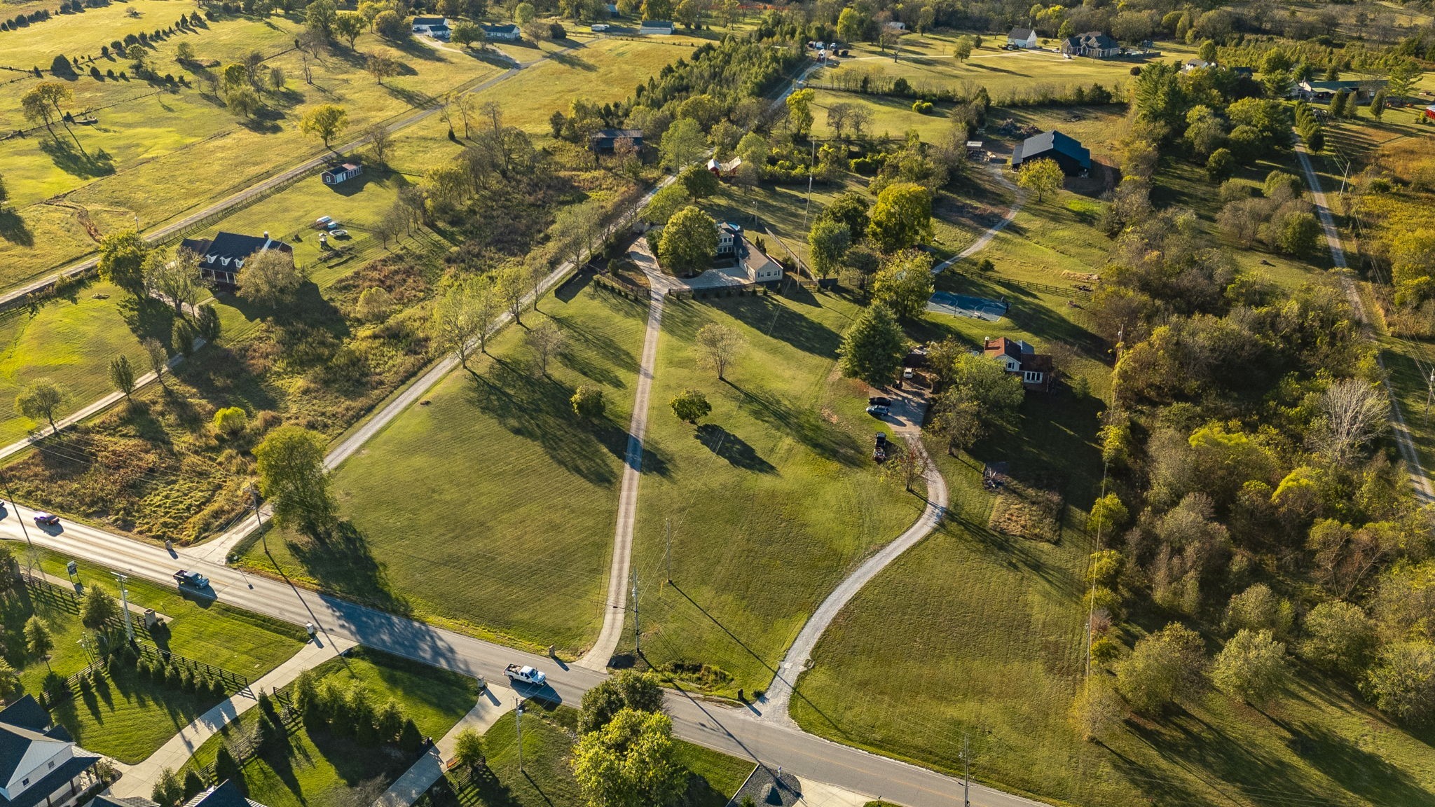 1745 Saundersville Rd