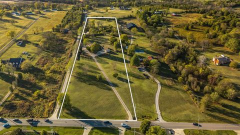 Photo of 1745 Saundersville Rd, Hendersonville, TN 37075 (MLS # 3113228)