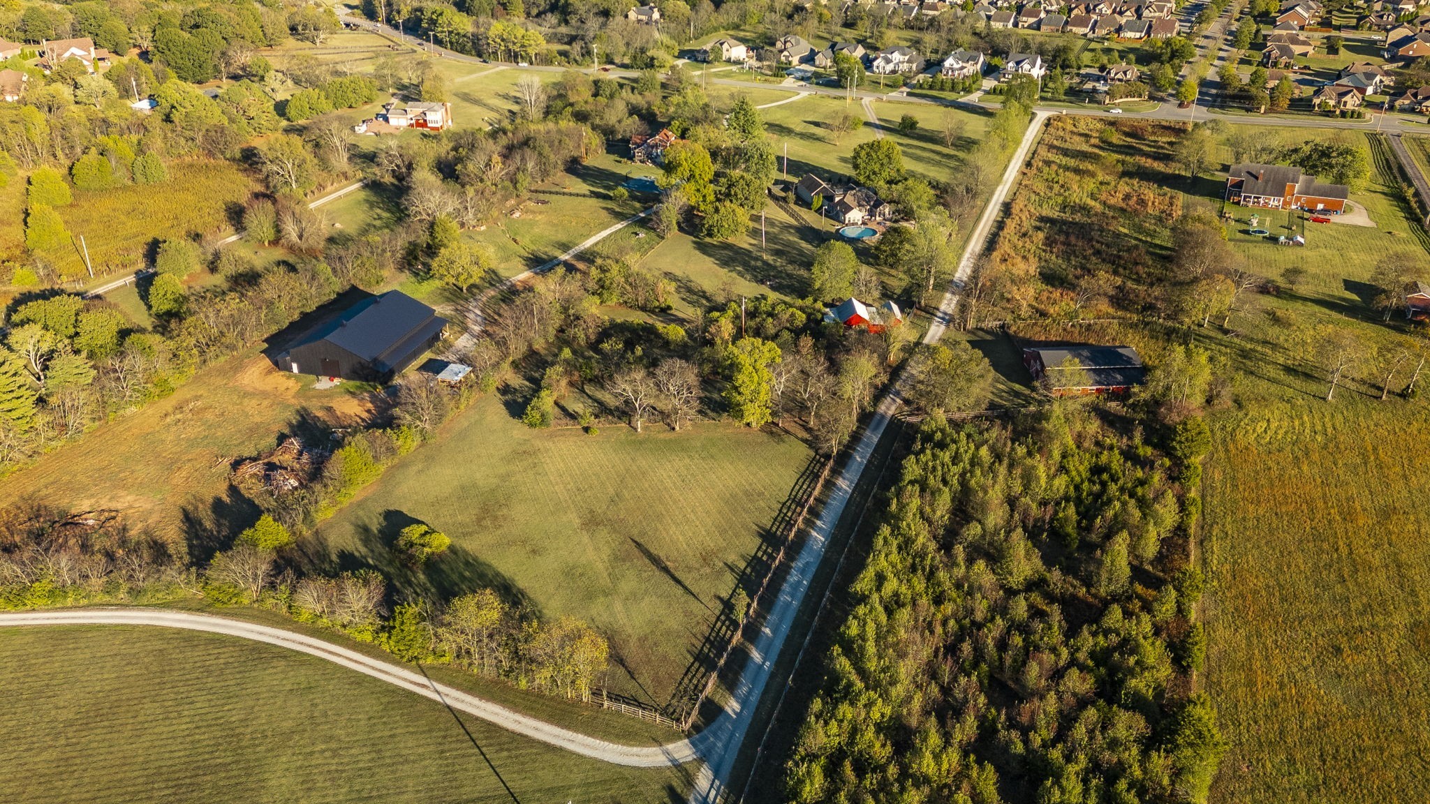 1745 Saundersville Rd