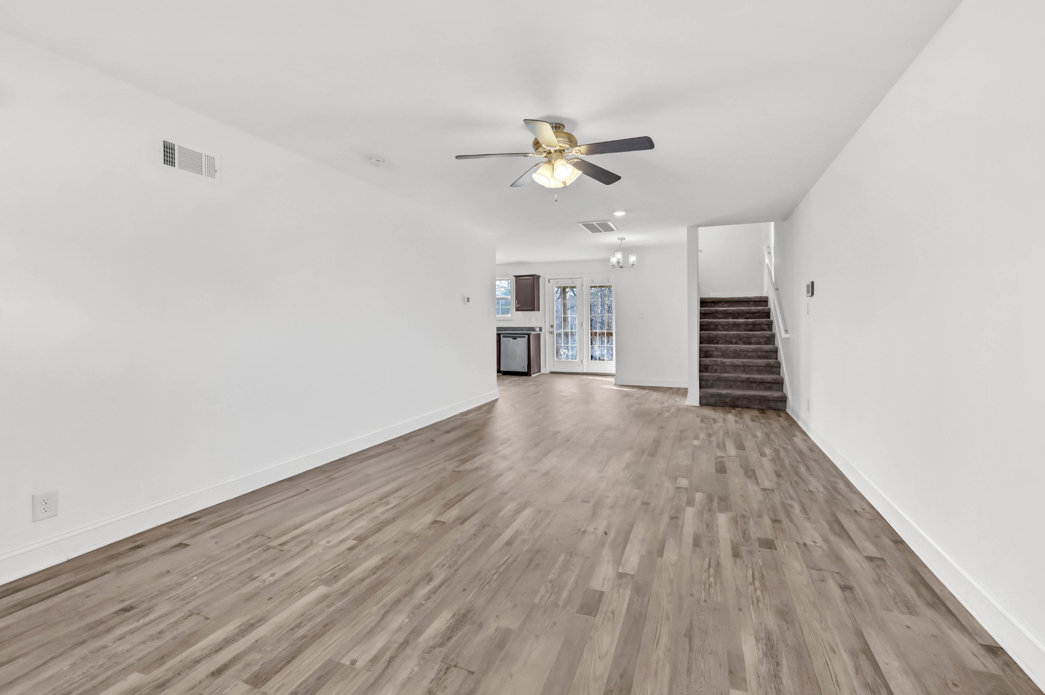 1124 Old Charlotte Trce