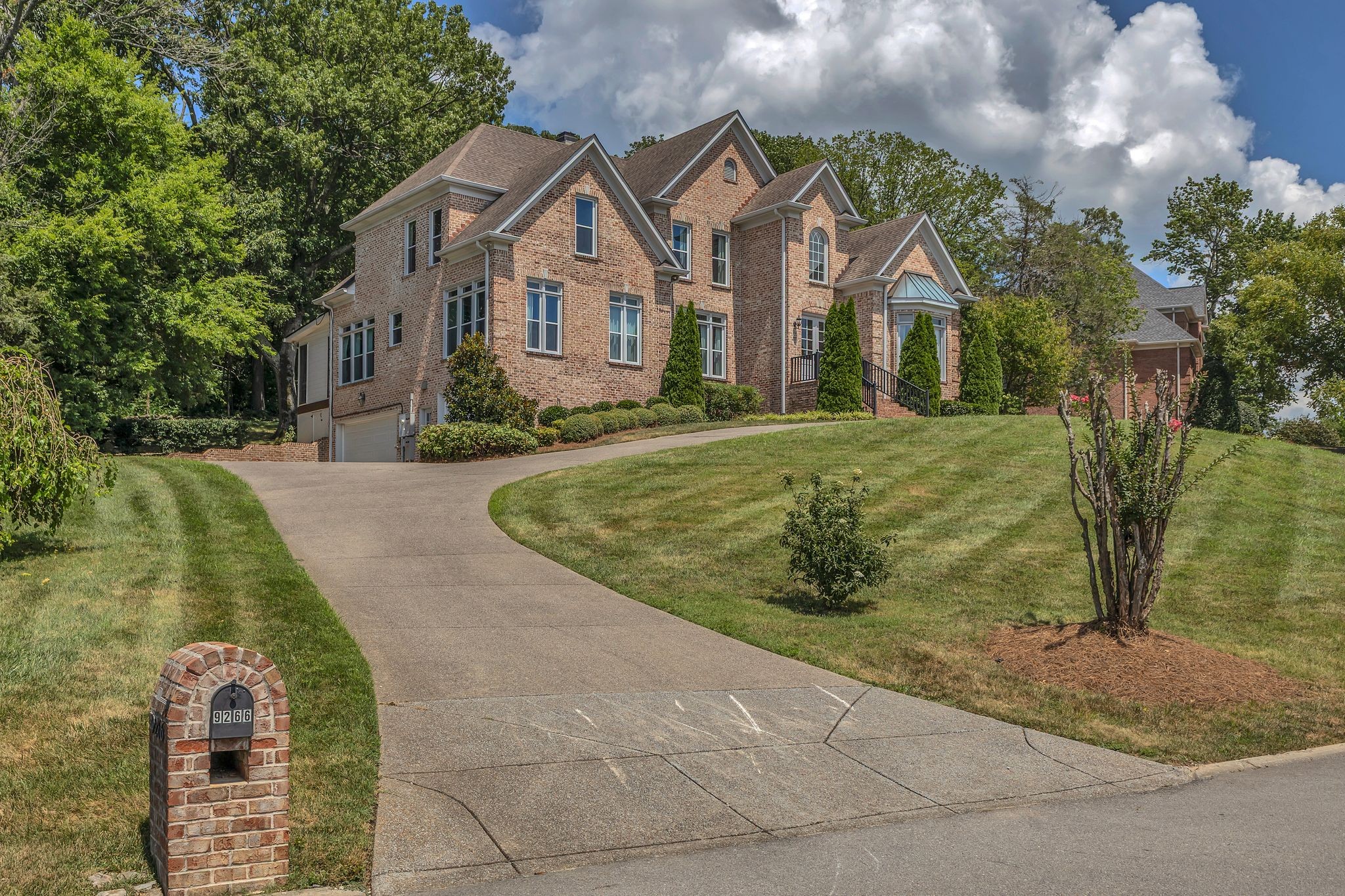9266 Chevoit Dr