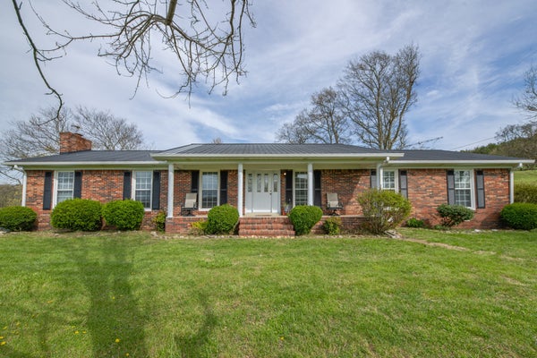 1839 POLLY ADAMS RD, BELFAST, TN 37019 - Image 77fffa2a637732d56dd174aafda7b4c2/2116051036