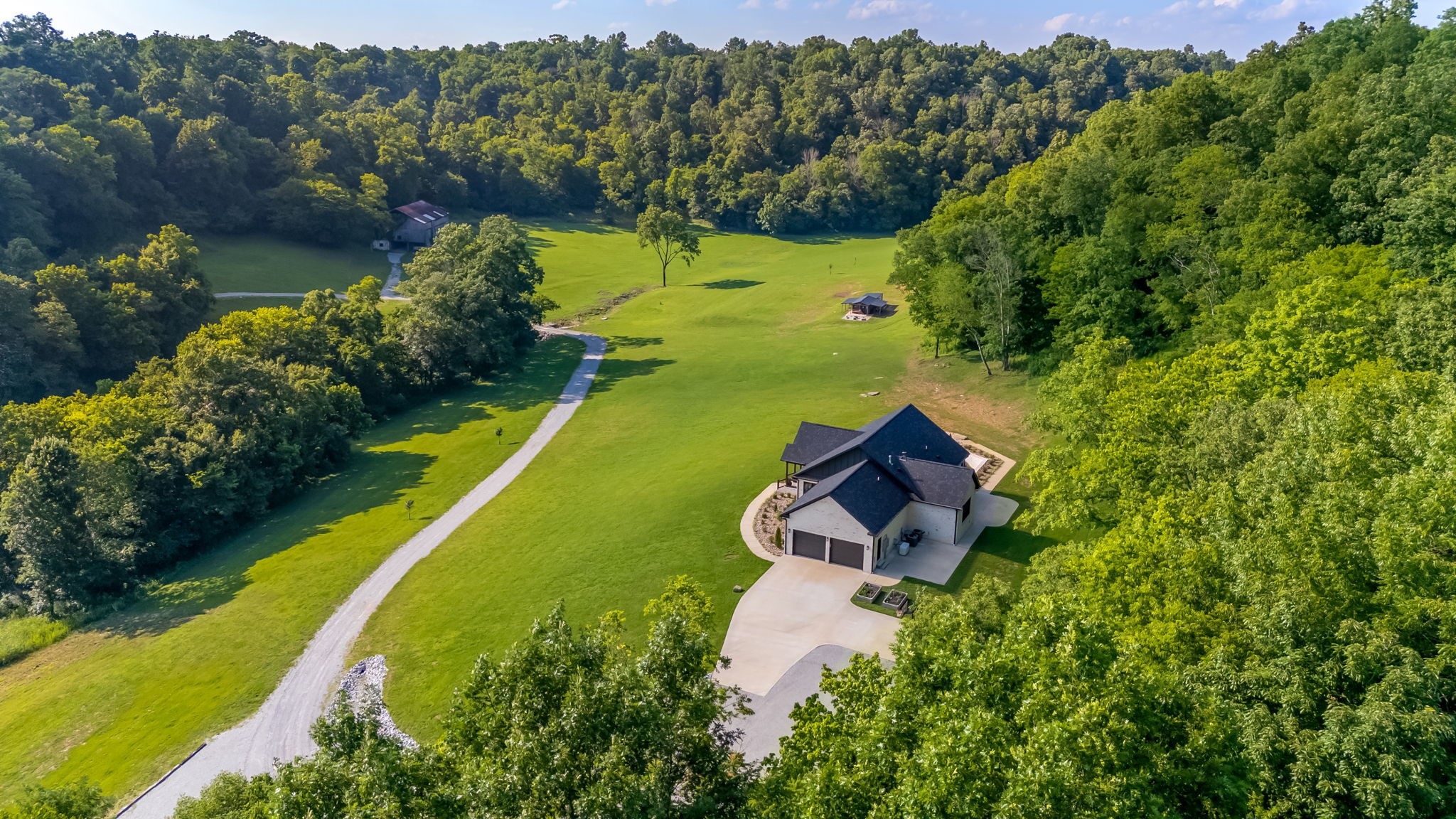564 Mt Olive Cemetery Rd