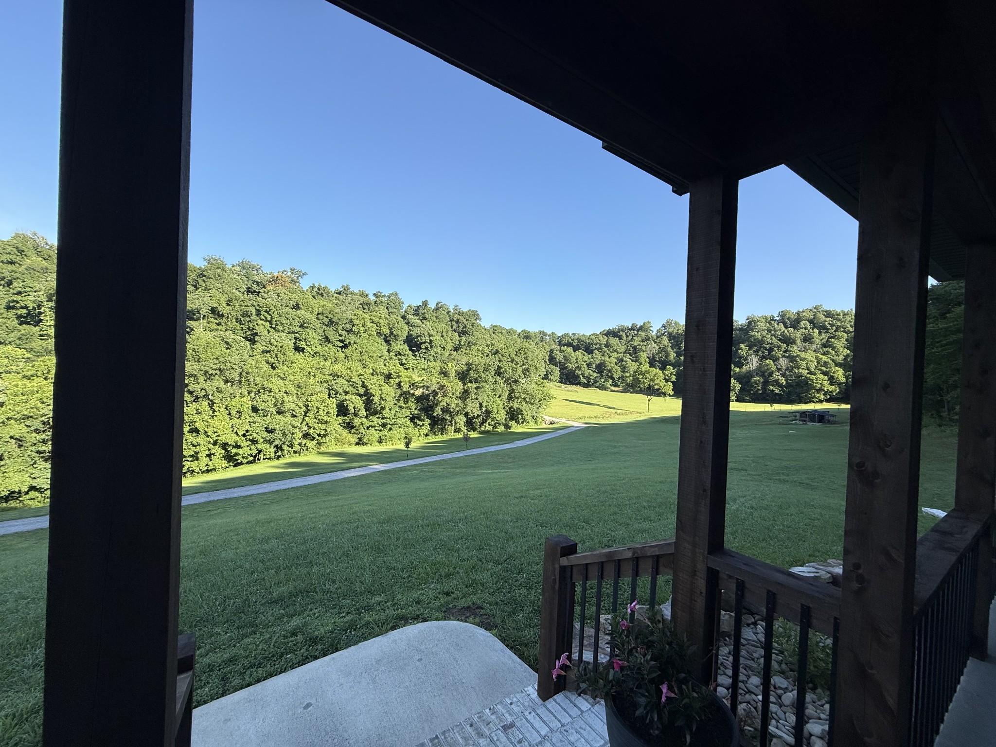 564 Mt Olive Cemetery Rd