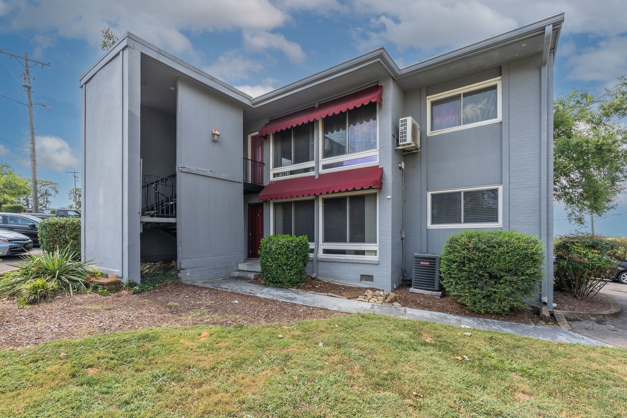 201 Acklen Park Dr 8