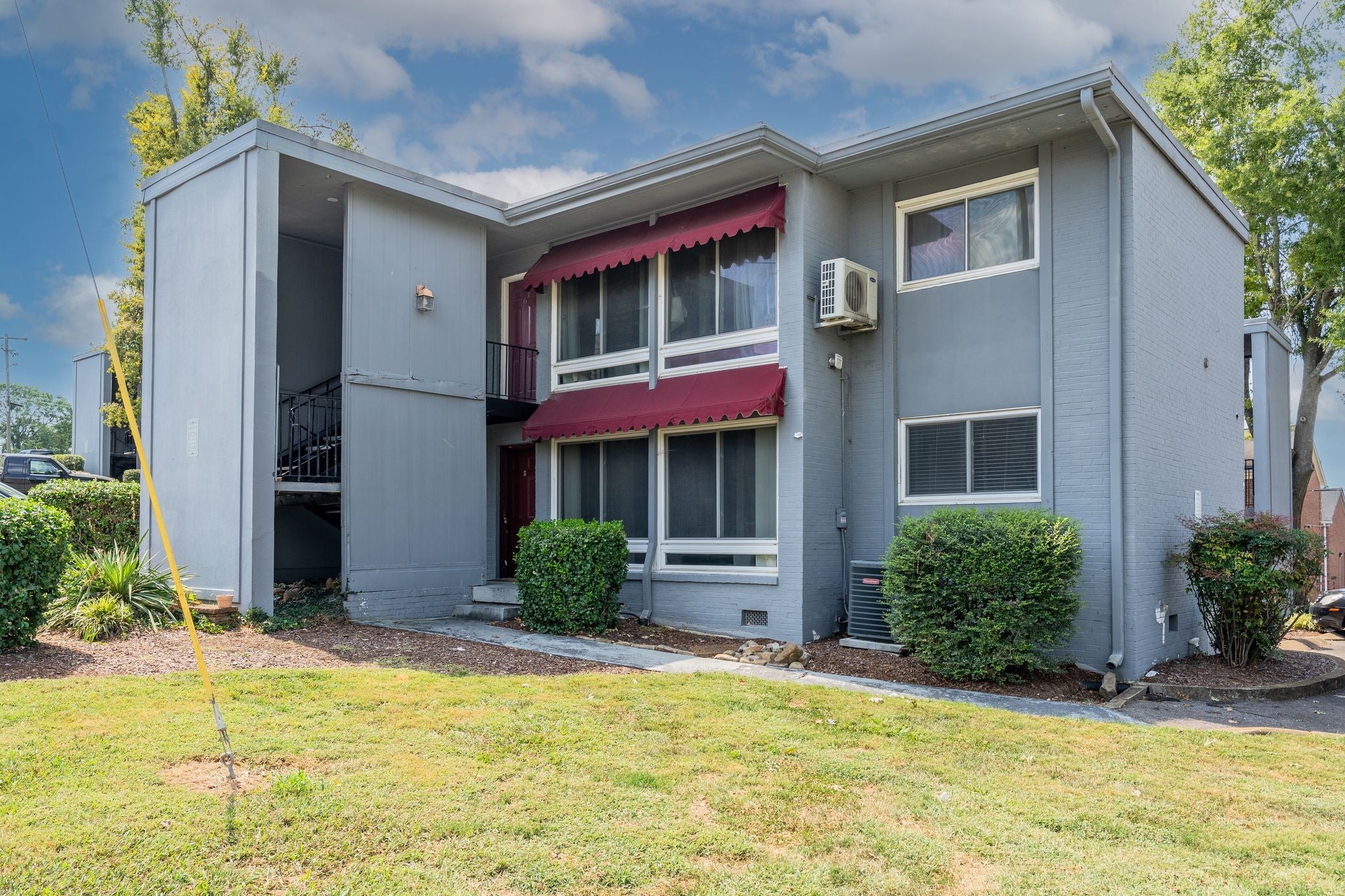 201 Acklen Park Dr 8