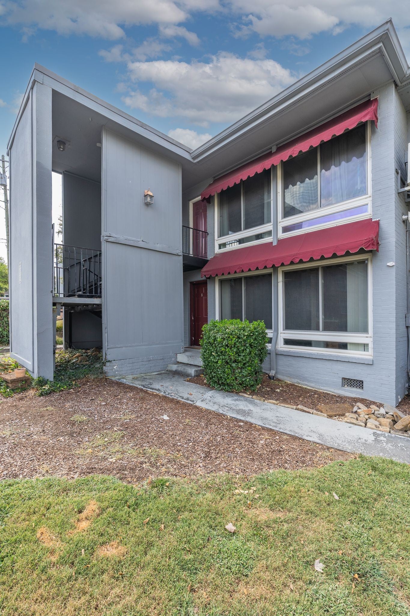 201 Acklen Park Dr 8
