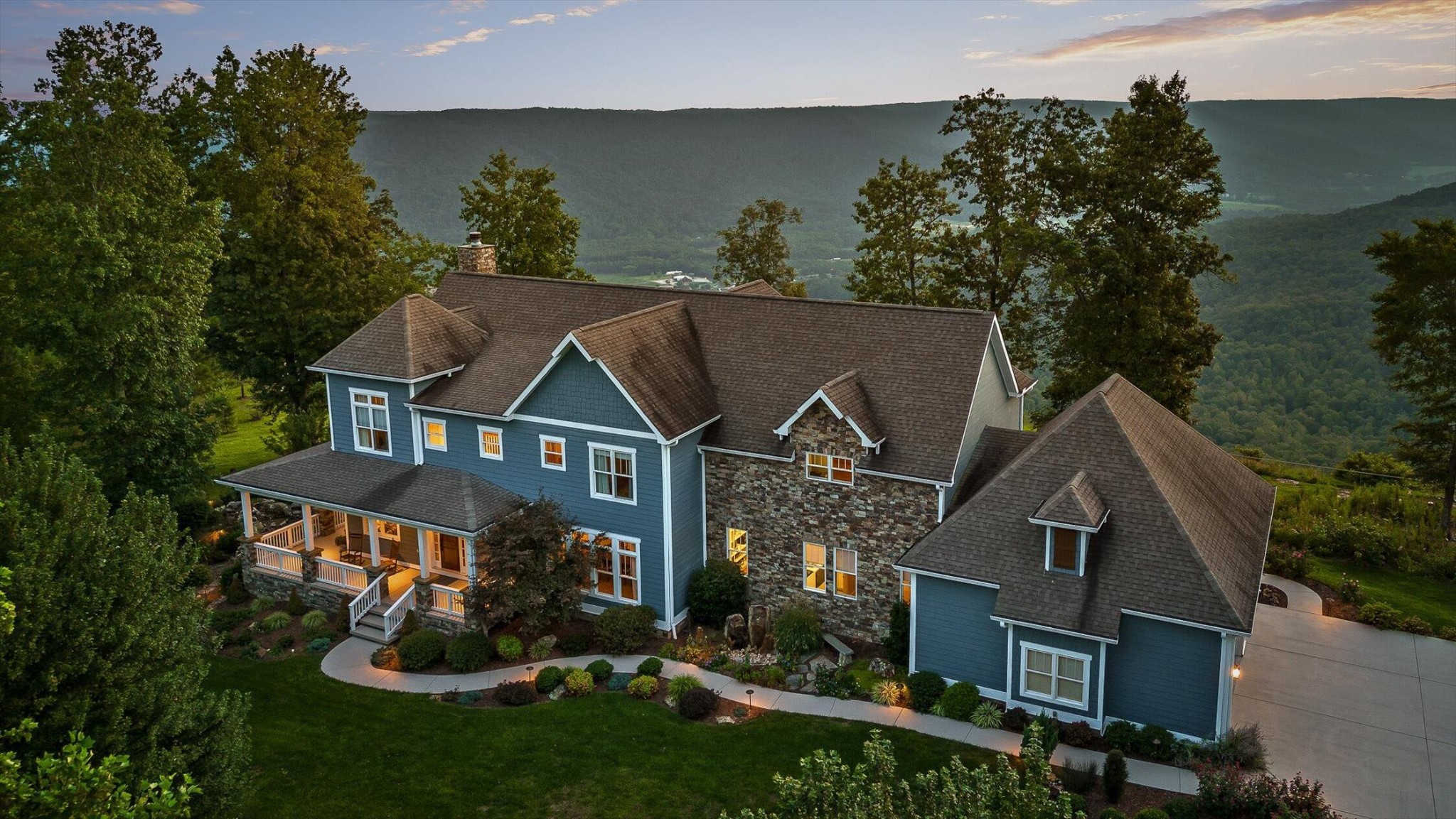 190 Gray Fox Court