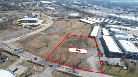 100 New Shackle Island Rd Hendersonville TN 37075