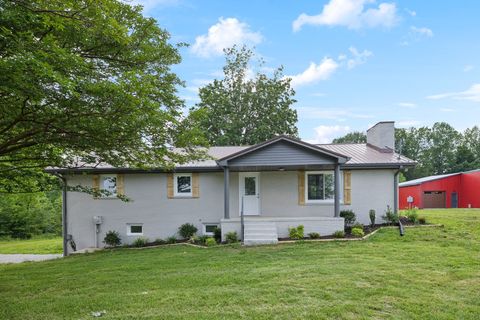 8651 Fredonia Rd Manchester TN 37355