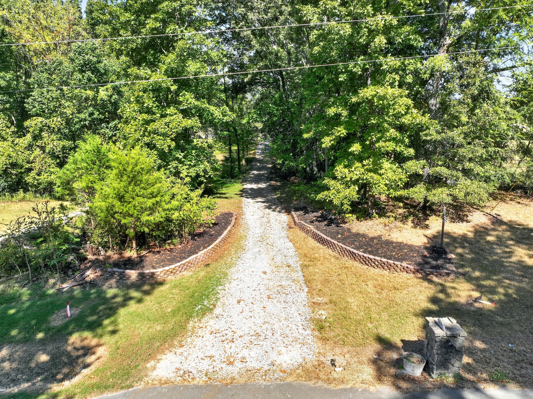 2137 Burford Rd