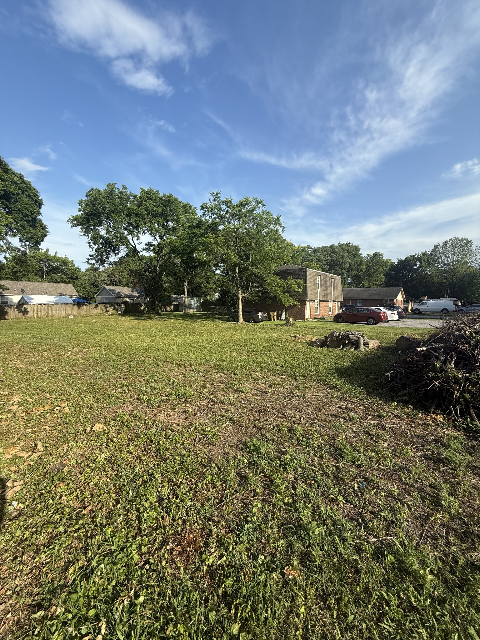 341 McArthur Dr