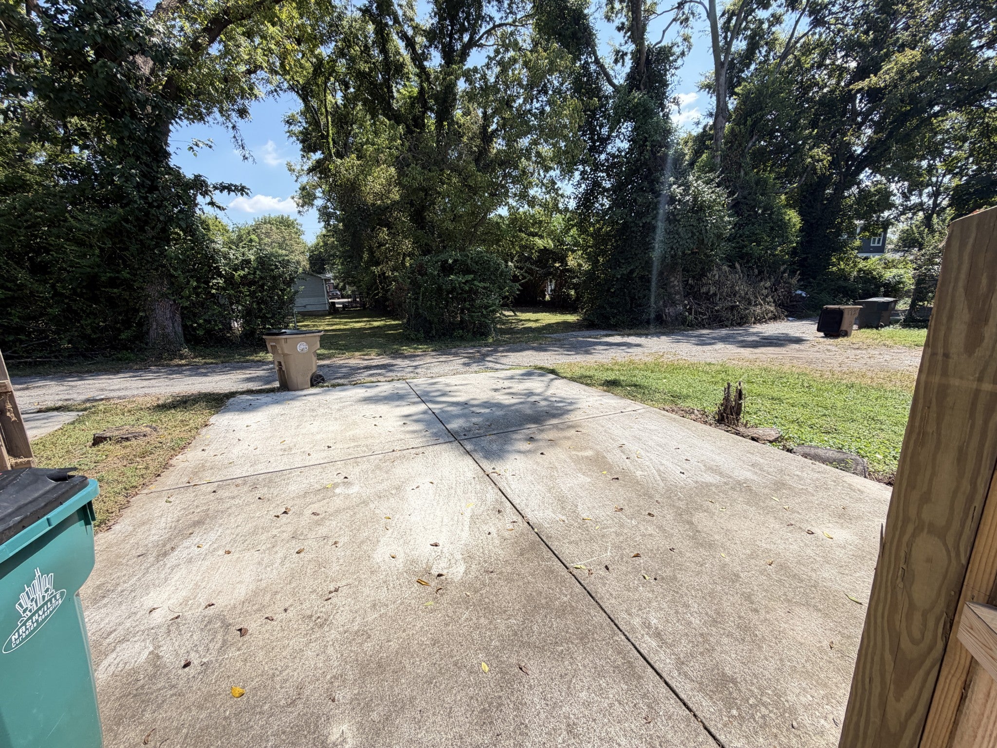3-bed home for rent in Nashville, TN 37208, 1732 25th Ave N 1732 25th Ave N, Nashville TN 37208 3-bed home, photo 3 of 24
