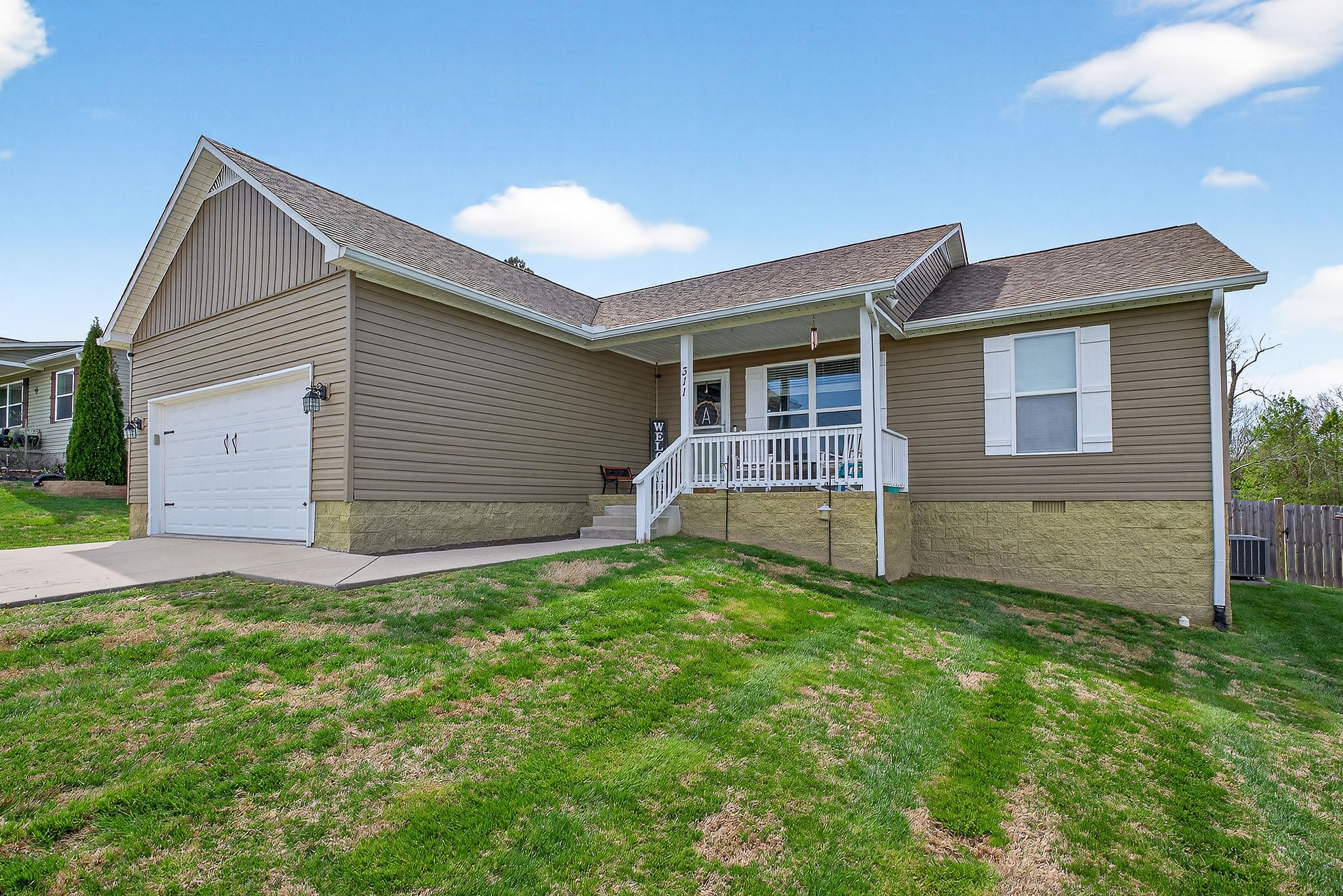 311 Valley Pointe Dr