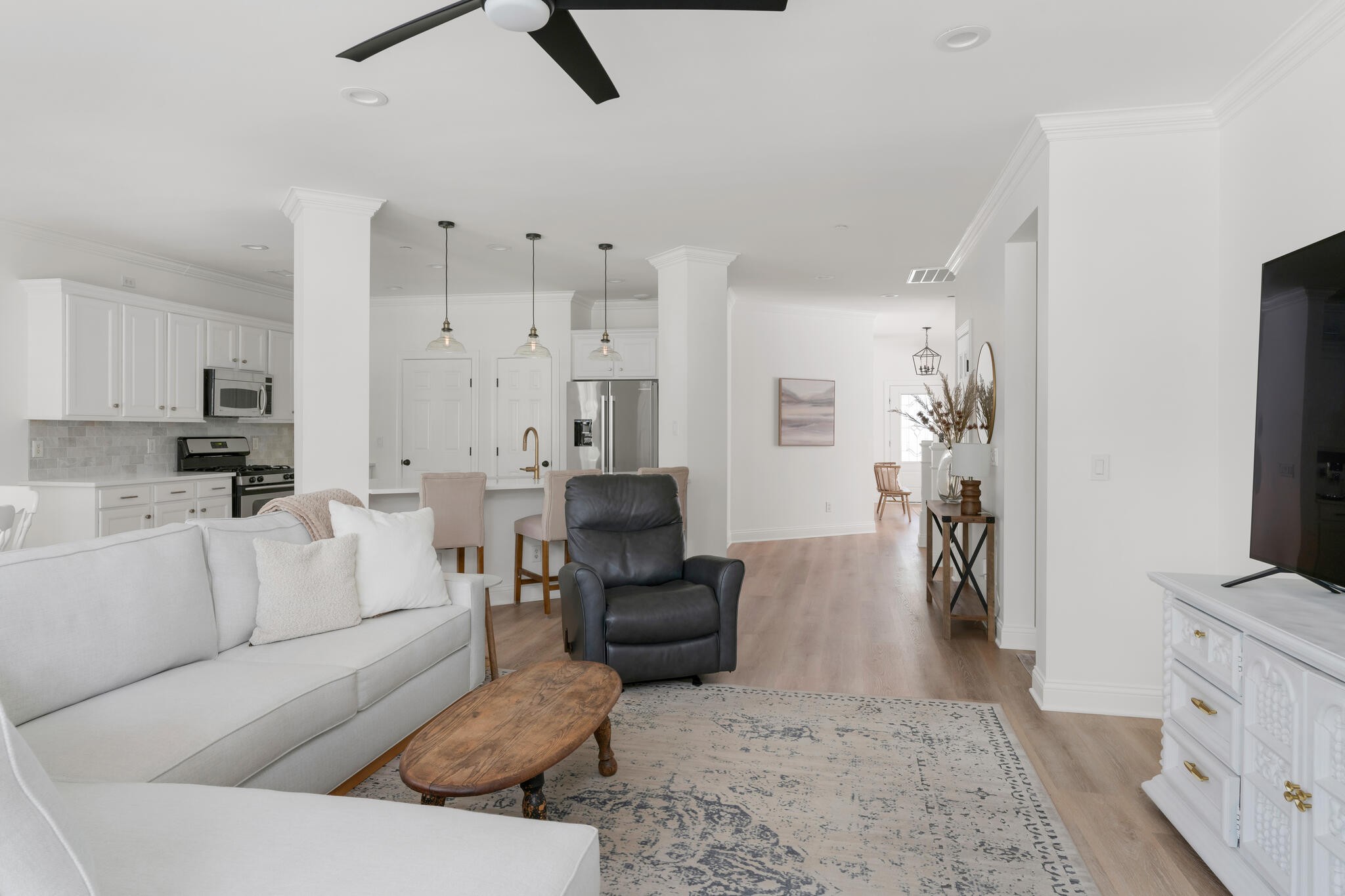 3125 Locust Holw