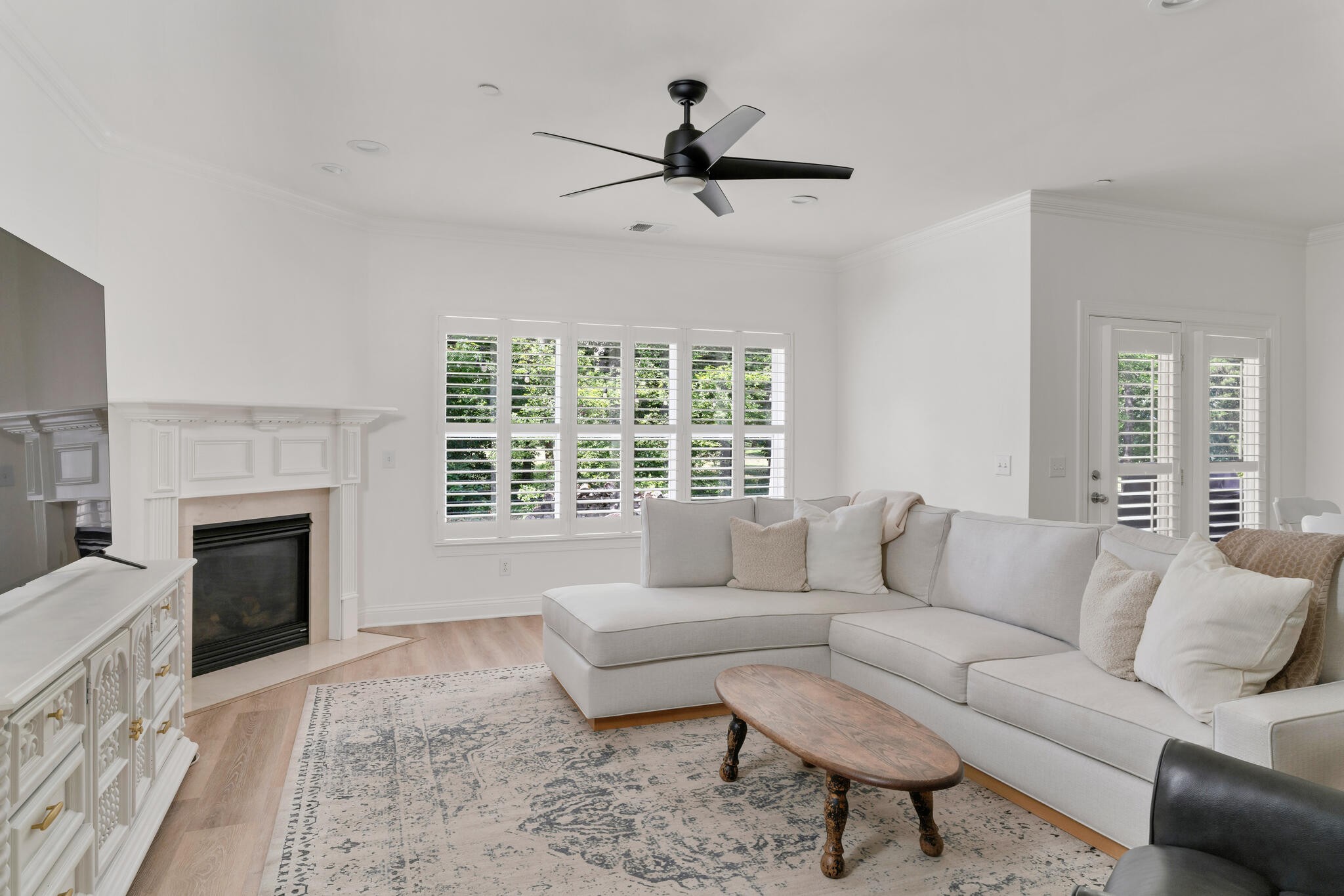 3125 Locust Holw