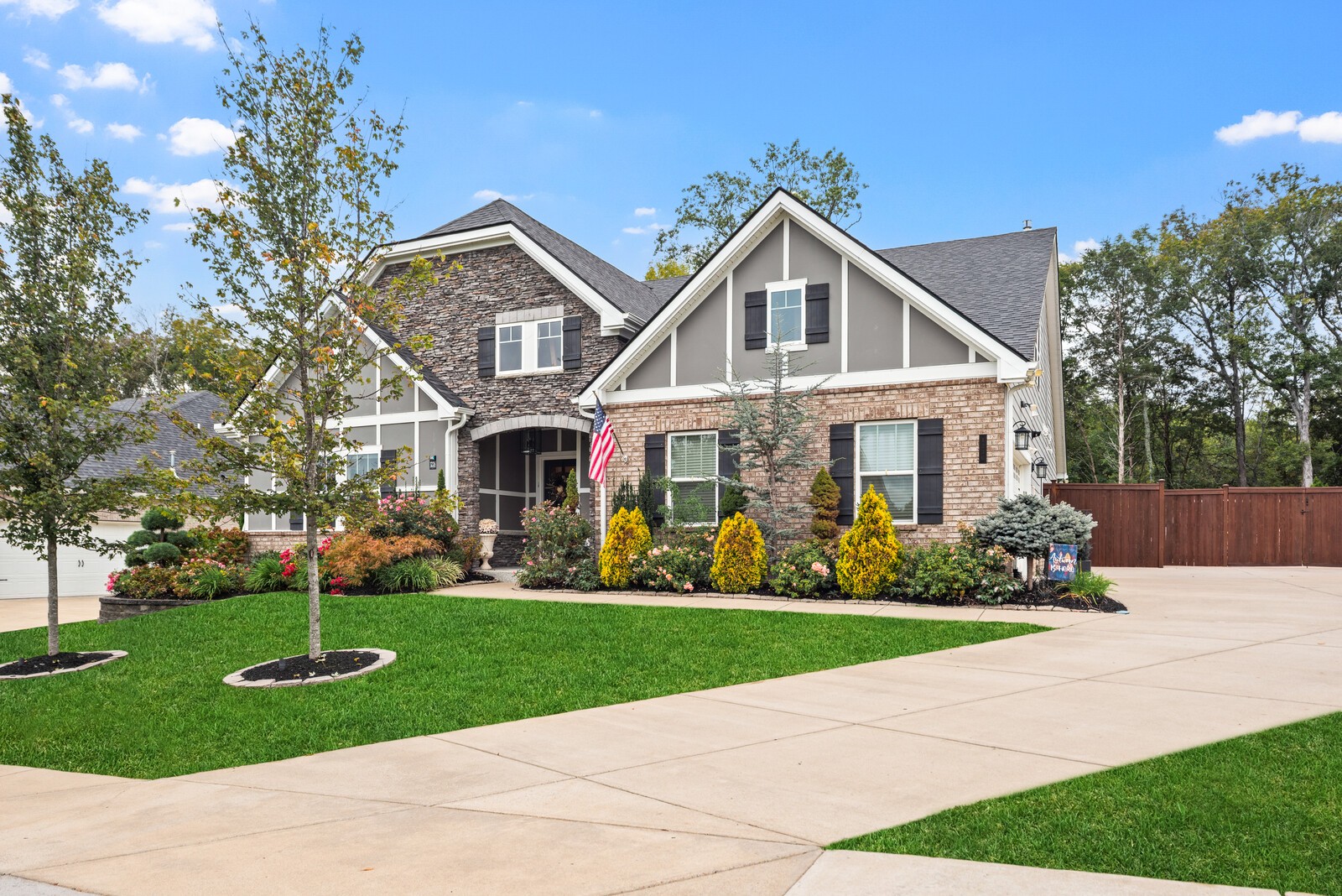 1236 Craigleigh Dr