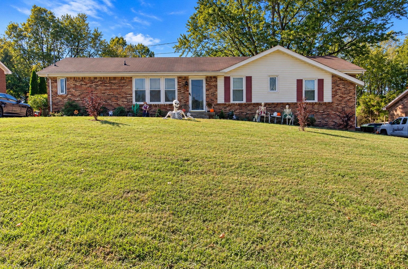 916 Kenwood Dr